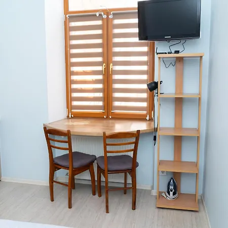 Elegant I елегантний Апартаменты *