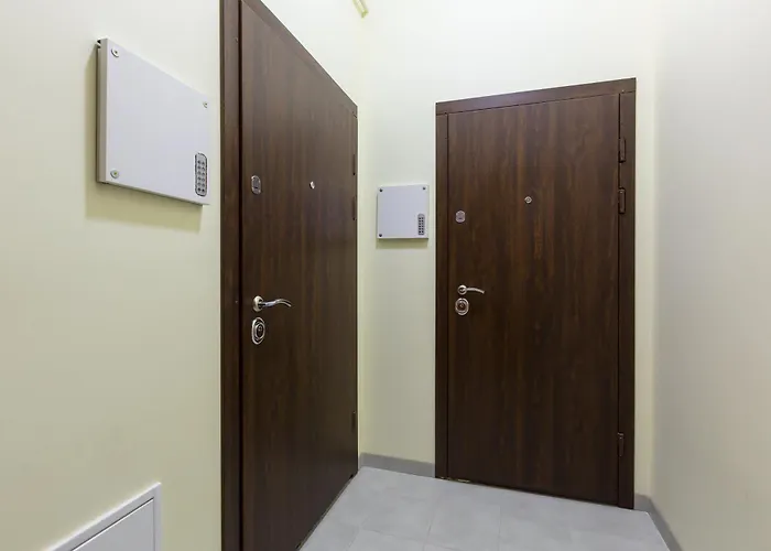 Elegant I елегантний